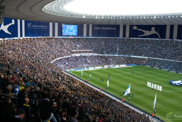 3D Konzept Visualisierung Olympiastadion Berlin, Konzept eines reines Fußballstadion, Ansicht mit Zuschauer.